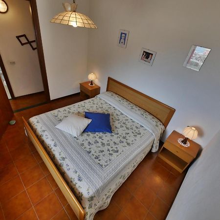 Tinetto Brezza Di Mare Apartman Deiva Marina Kültér fotó